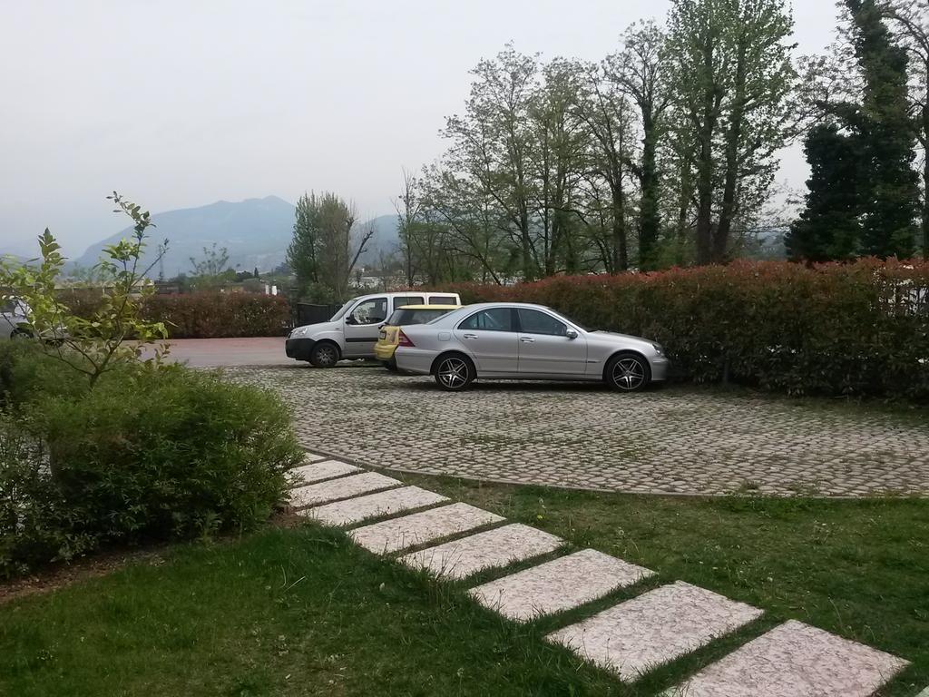 Agriturismo Camparella Pastrengo Exteriér fotografie